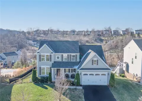 1031 Oakbrooke, Canonsburg, PA 15317