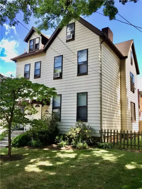 609 Summerlea St, Pittsburgh, PA 15232