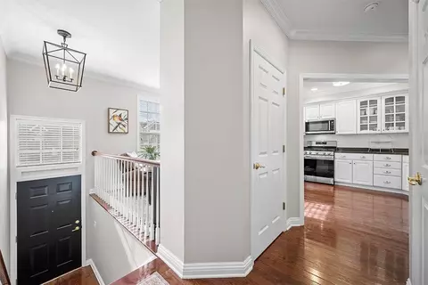 516 E Vanderbilt Dr, Mars, PA 16046 photo 3
