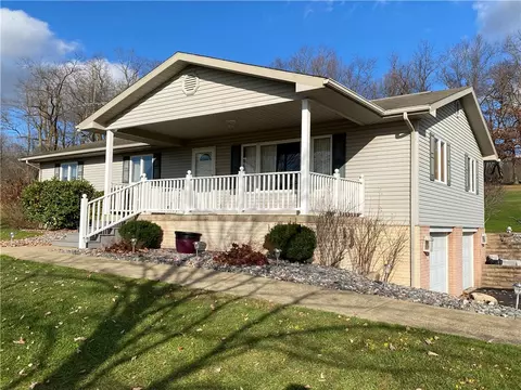 3240 E Lake Rd, Jamestown, PA 16134