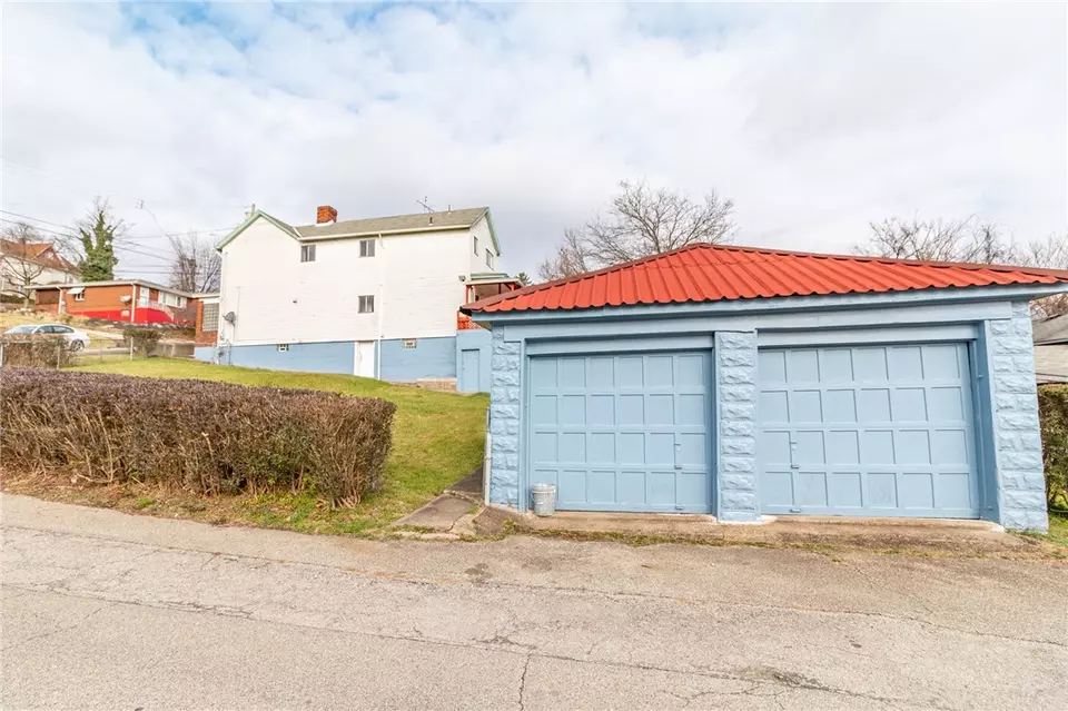  1149 Goldstrohm Ln, Duquesne, PA 15110 photo 30