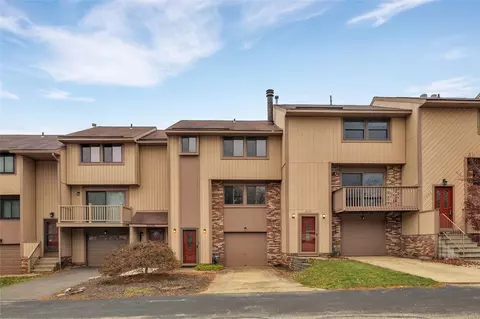 2007 Clearfork Rd, Bridgeville, PA 15017