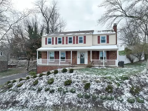 9027 Woodview Dr, Pittsburgh, PA 15237