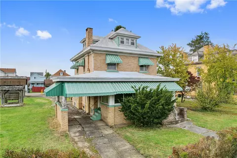 390 Morgantown St, Uniontown, PA 15401