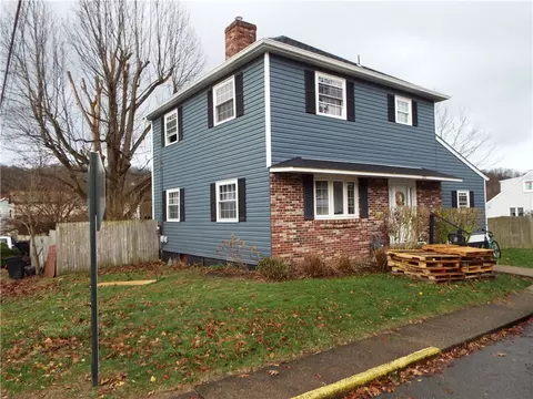 202 2nd Ave, Elco, PA 15434