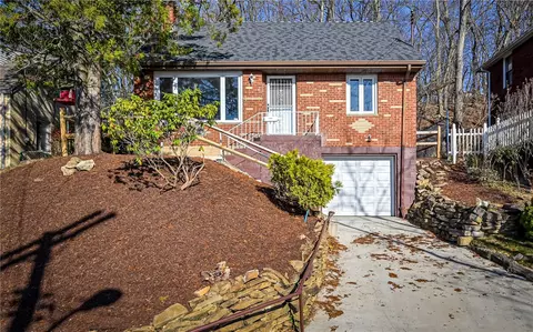 4000 Drexel Rd, Pittsburgh, PA 15212