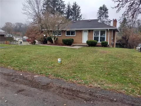 388 Butterfield Dr, Irwin, PA 15642