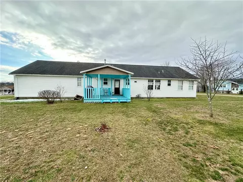 Exterior - 179 Elderton Heights Rd, Elderton, PA 15736 photo 4 of 6