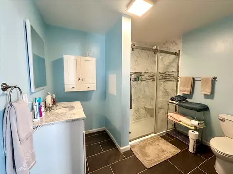 Bath - 179 Elderton Heights Rd, Elderton, PA 15736 photo 2 of 2