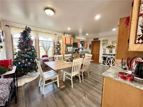 Dining - 179 Elderton Heights Rd, Elderton, PA 15736 photo 1 of 1