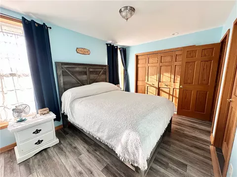 Bedroom - 179 Elderton Heights Rd, Elderton, PA 15736 photo 1 of 2