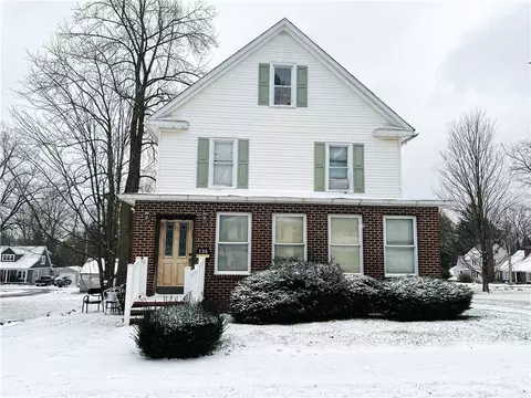 135 S Mercer St, New Wilmington, PA 16142