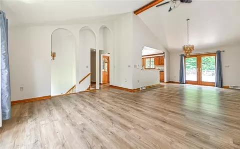 Living - 175 Dance Hall, Apollo, PA 15613 photo 1 of 7