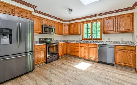 Kitchen - 175 Dance Hall, Apollo, PA 15613 photo 1 of 3