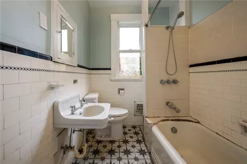 509 End, Pittsburgh, PA 15221 photo 13