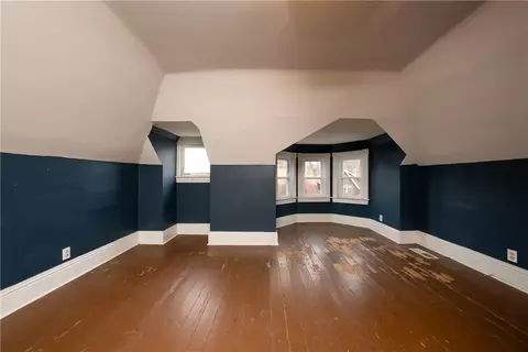 509 End, Pittsburgh, PA 15221 photo 17