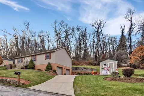 100 Farnsworth Ave, Turtle Creek, PA 15145