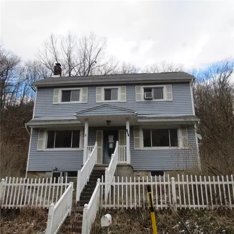 621 Canal Rd, Apollo, PA 15613