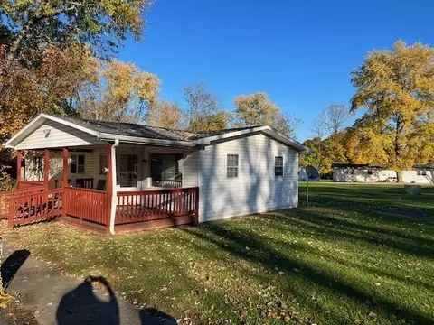 000 Saint Charles Pl, New Castle, PA 16101