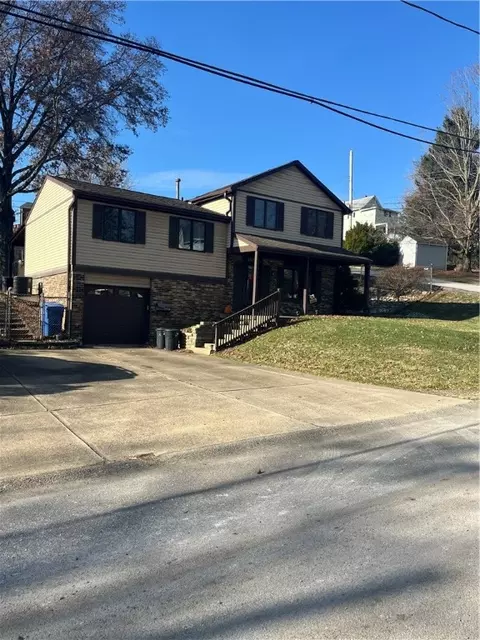 2504 Easler St, Mckeesport, PA 15132