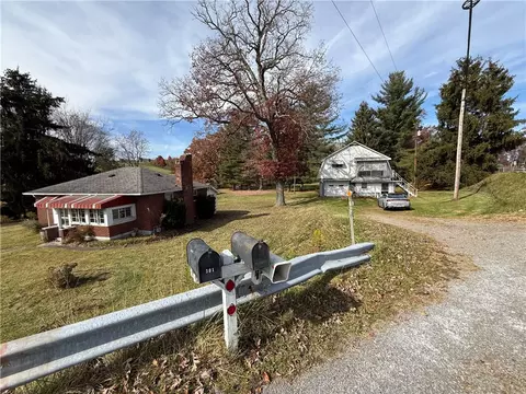 301 303 Deer Creek Rd, Saxonburg, PA 16056