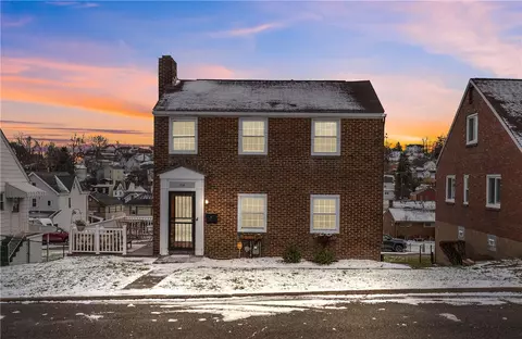 1116 Elwell St, Pittsburgh, PA 15207