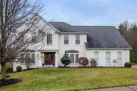 312 Blackheath Dr, Pittsburgh, PA 15205