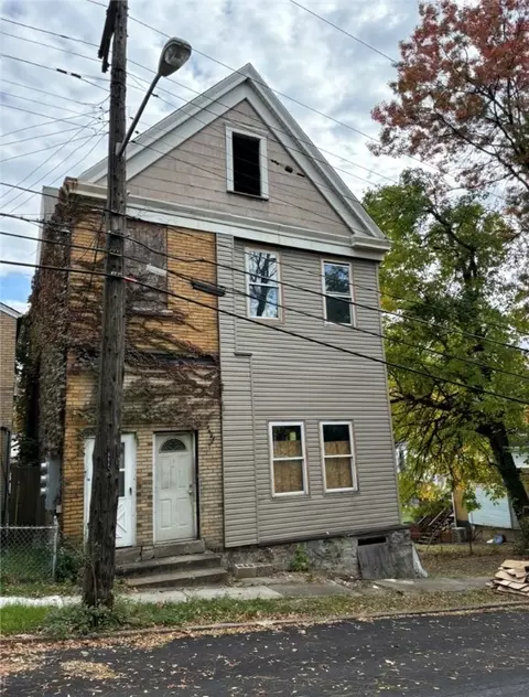 95 Haberman Ave, Pittsburgh, PA 15211