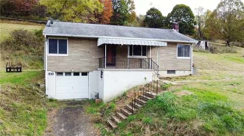 537 Pattison St Ext, Evans City, PA 16033