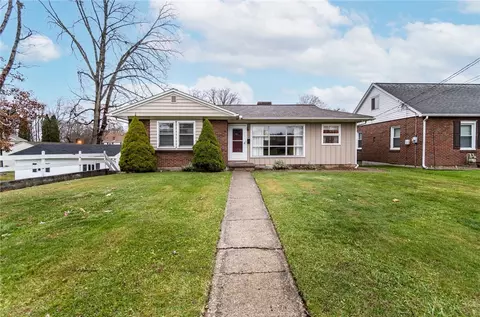 105 Grandview Ave, New Castle, PA 16101