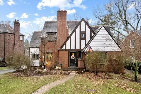 230 Jonquil Pl, Pittsburgh, PA 15228