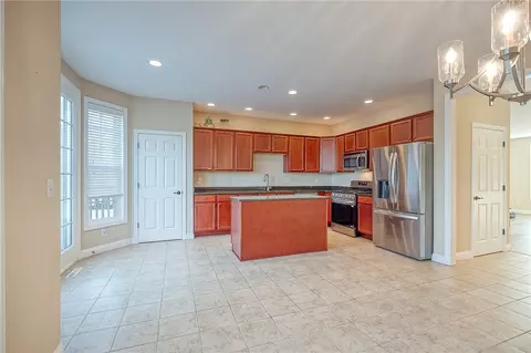 552 E Vanderbilt, Mars, PA 16046 photo 6