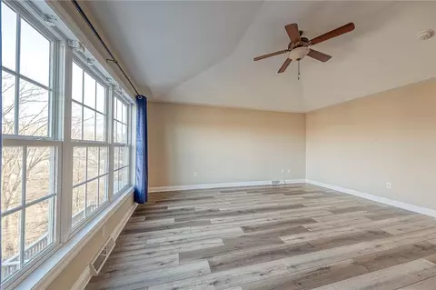 552 E Vanderbilt, Mars, PA 16046 photo 13