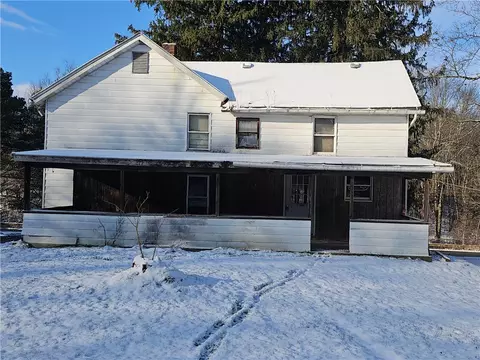 2696 Perry Hwy, Hadley, PA 16130