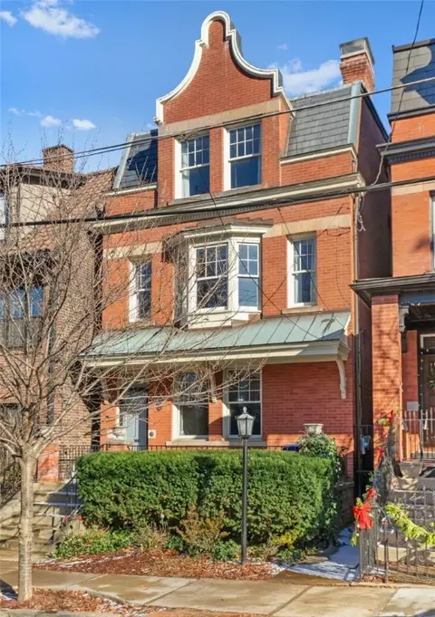 929 Saint James, Pittsburgh, PA 15232