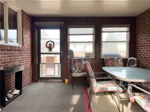 Exterior - 125 Walnut St, Apollo, PA 15613 photo 3 of 8