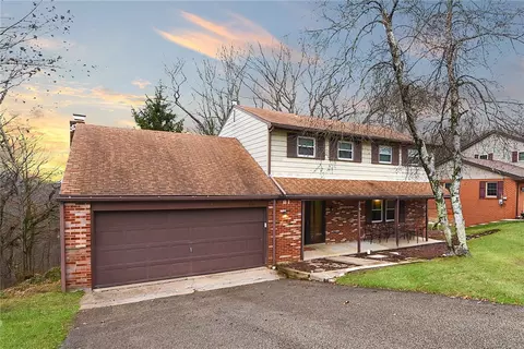 4007 Benden Cir, Murrysville, PA 15668