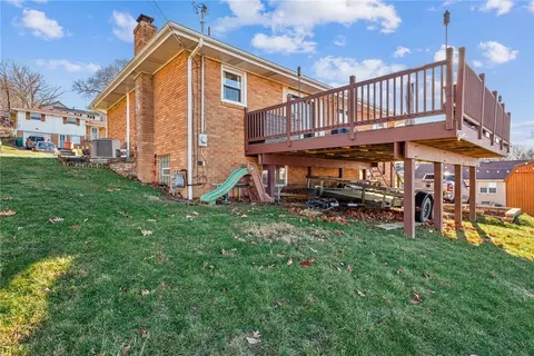 Exterior - 517 E 4th Ave, Derry, PA 15627 photo 7 of 9