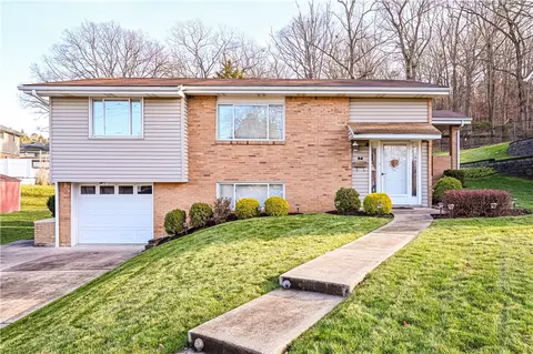 94 Sierra Dr, Pittsburgh, PA 15239