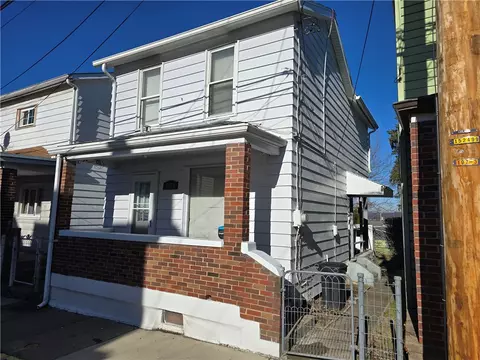 2905 Idaho St, Mckeesport, PA 15132