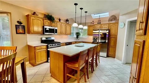 681 Adele Dr, Irwin, PA 15642 photo 4