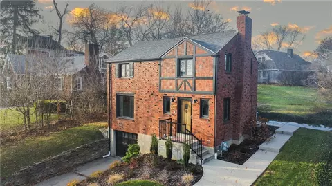 406 Bower Hill Rd, Pittsburgh, PA 15228