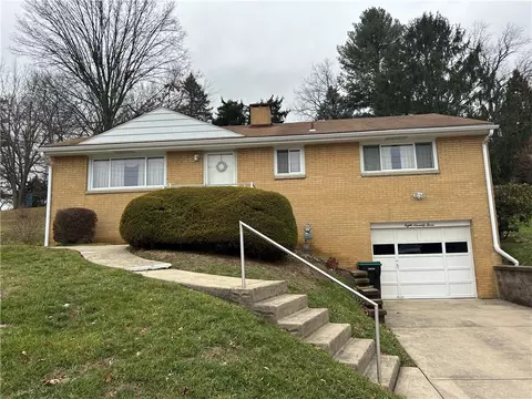 873 Pleasant Hill Dr, Washington, PA 15301