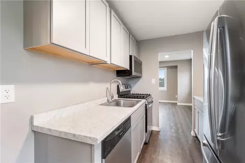 Kitchen - 10941 Old Trail Rd, Irwin, PA 15642 photo 2 of 3