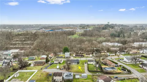 View/Area - 10941 Old Trail Rd, Irwin, PA 15642 photo 5 of 6
