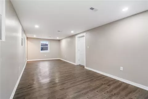 Living - 10941 Old Trail Rd, Irwin, PA 15642 photo 4 of 7