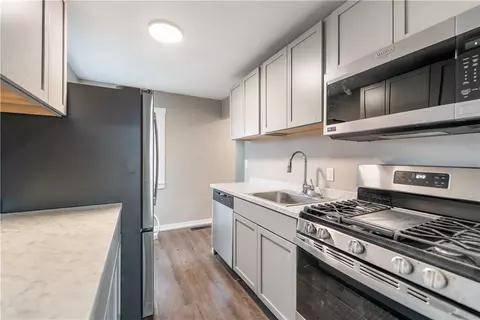 Kitchen - 10941 Old Trail Rd, Irwin, PA 15642 photo 1 of 3