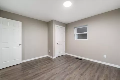 Bedroom - 10941 Old Trail Rd, Irwin, PA 15642 photo 3 of 5