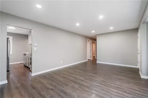 Living - 10941 Old Trail Rd, Irwin, PA 15642 photo 6 of 7