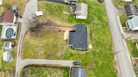 View/Area - 10941 Old Trail Rd, Irwin, PA 15642 photo 2 of 6
